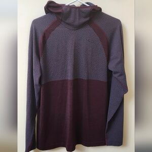 Oakley Mens Two Toned Blue‎ And Red Hooded Long Sleeve Base Layer/shirt.